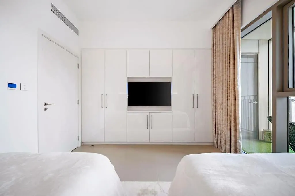Burj Khalifa View Lux Concierge Apartment Dubai