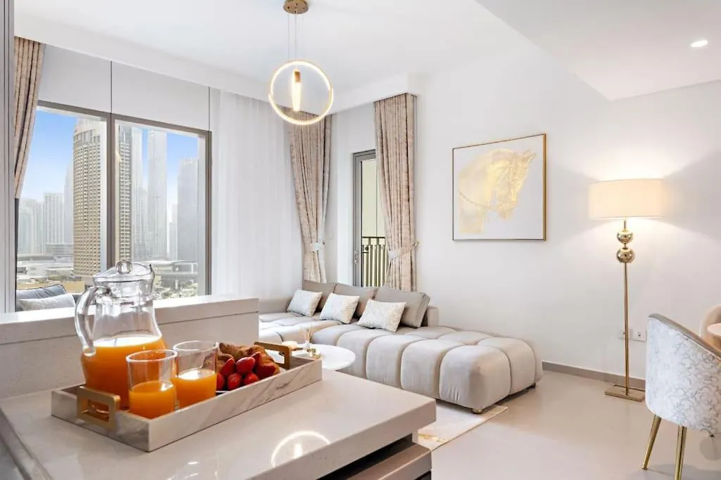 Burj Khalifa View Lux Concierge Apartment Dubai